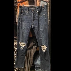 “Tomgirl” American Eagle jeans